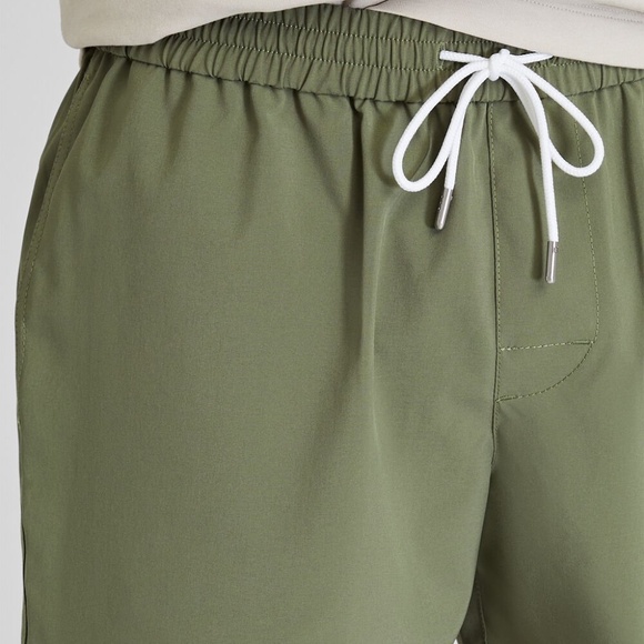 Cody Solid 5.5” Swim Trunk - Brand New - NEVER WORN - Olive - Picture 3 of 5